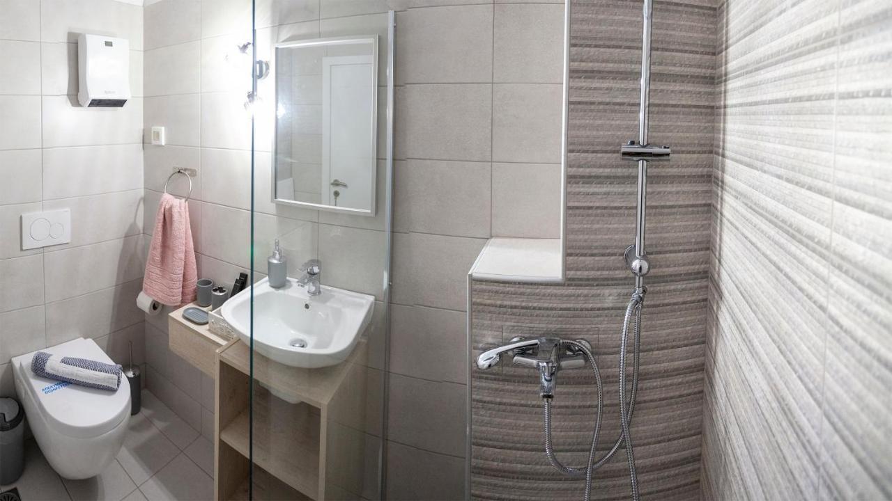 Luxury One Bedroom Aristophanes Apartment Atene Esterno foto